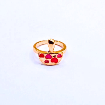 1 Golkd plated Ring For Women  Perfect For Casual & party Wear
