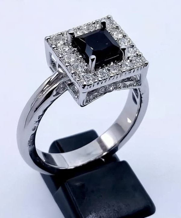 1k Gold plated Ring For Women  Perfect For Casual & party Wear
